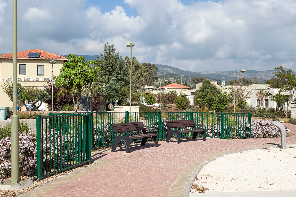 מעקות בנינים