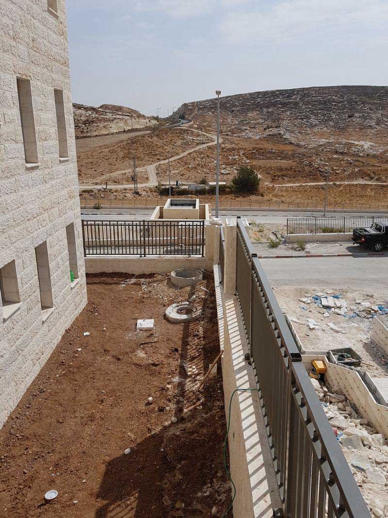 גדר נשר ריבועים